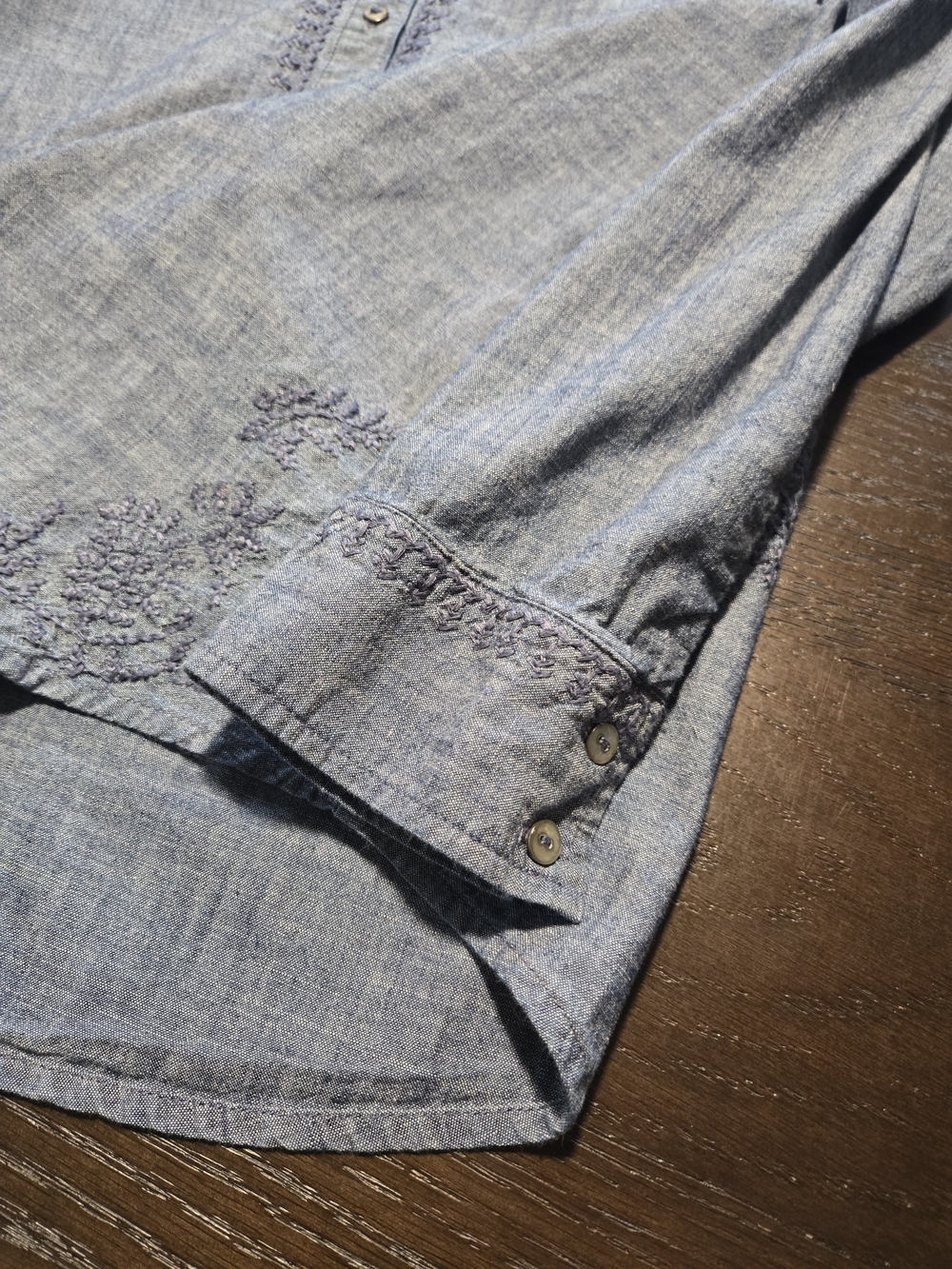 J. Jill Blue Chambray Embroidered Button Down Shirt. 100% Cotton. - Picture 4 of 14